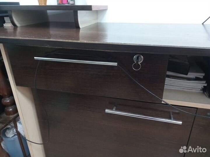 Стол офисный ресепшн бу