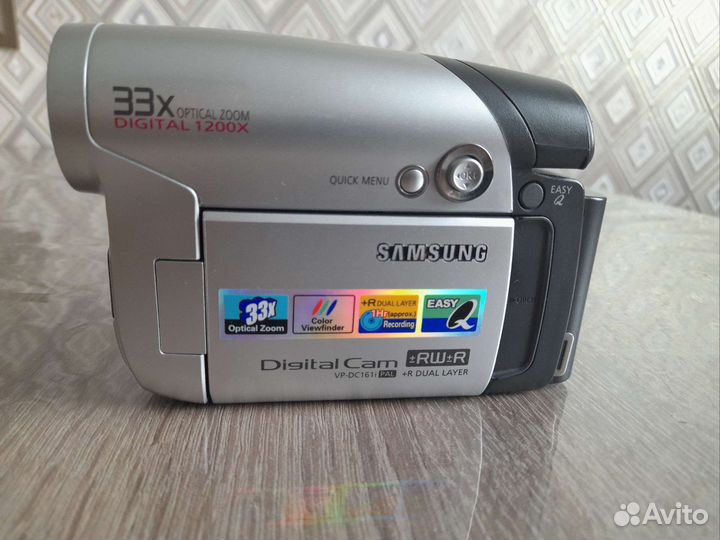 Видеокамера Samsung VP-DC161i