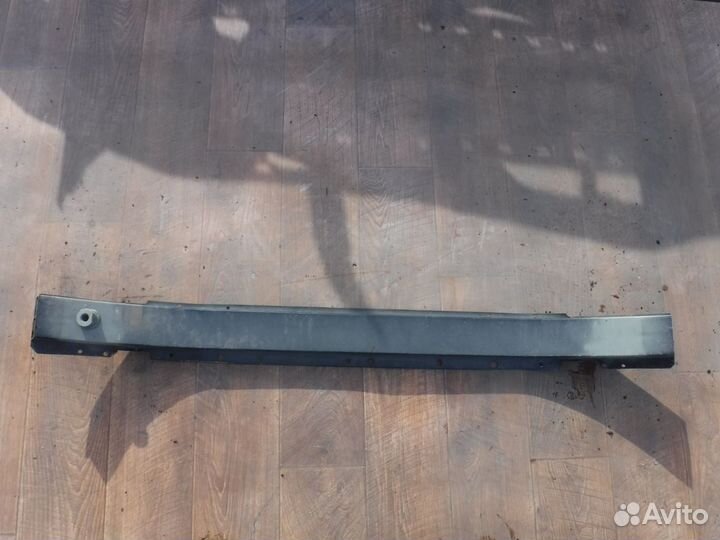 Усилитель переднего бампера Opel Insignia 2012