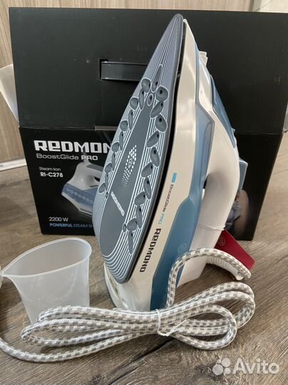 Утюг новый Polaris