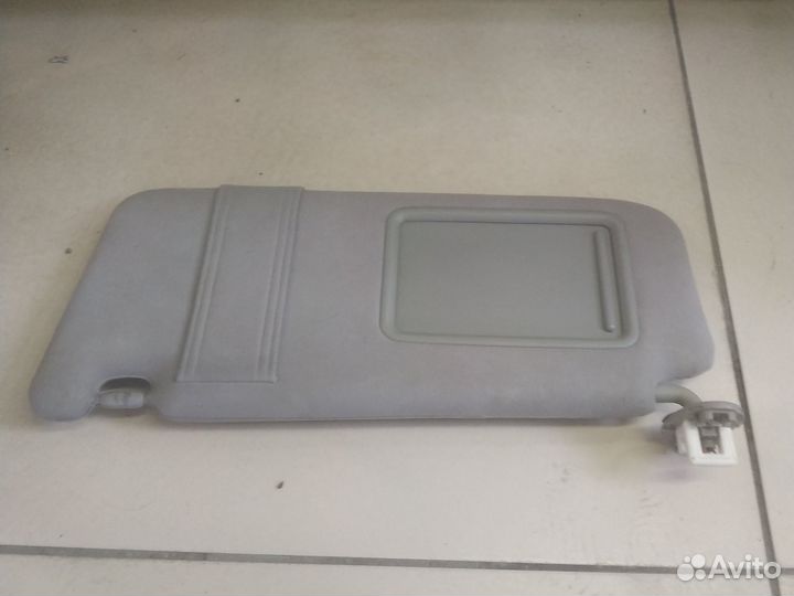 Тойота Камри 40.2006-2011г.козырек солнца левый