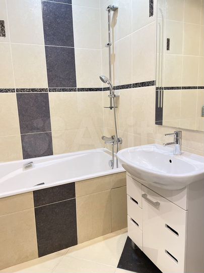 4-к. квартира, 192,4 м², 4/5 эт.