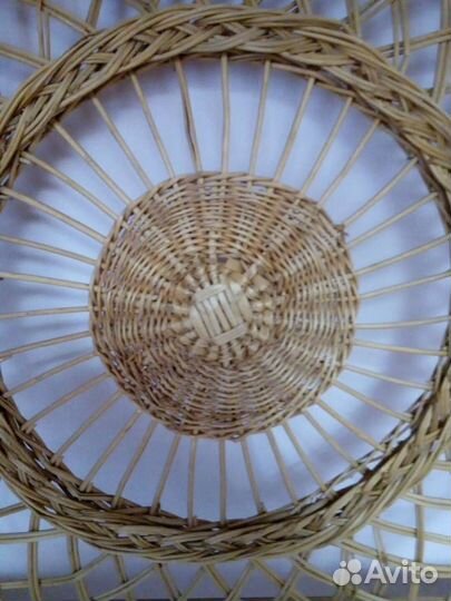 Панно плетеное из соломы