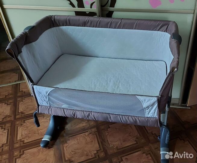 Прикроватная колыбель