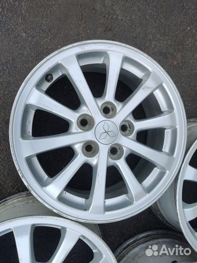 Mitsubishi R16 5x114.3 Et46