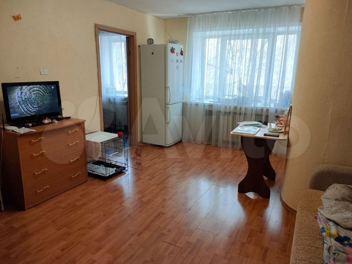 2-к. квартира, 42 м², 2/4 эт.