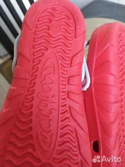 Crocs
