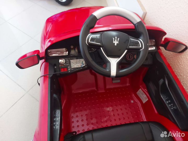 Детский электромобиль бу