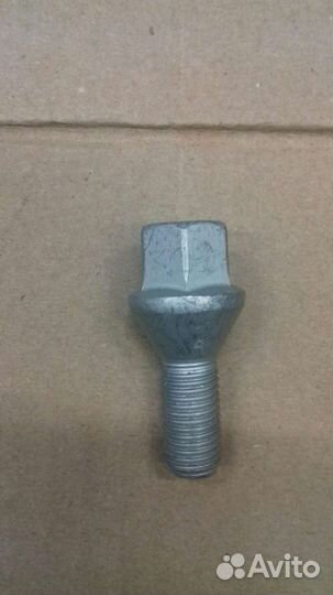 Болт Nissan 0112500Q6E