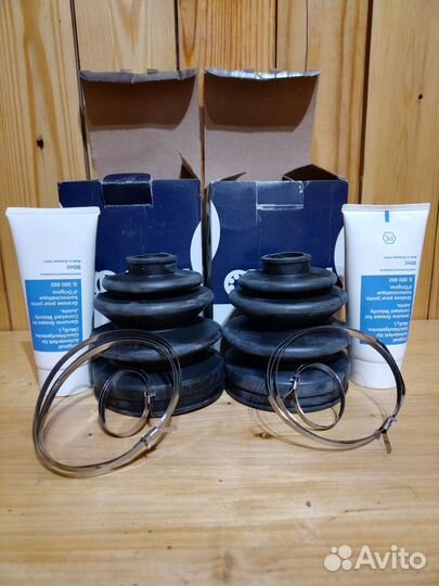 Пыльник шруса со стороны колеса