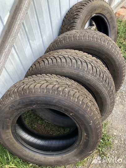 R14 Maxxis Premitra Ice Nord NP5 185/70, PCD 5x114.3 DIA 14