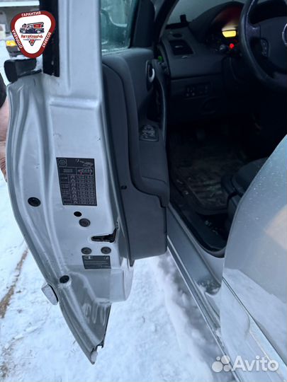 Дверь передняя левая Renault Megane 2 в сборе