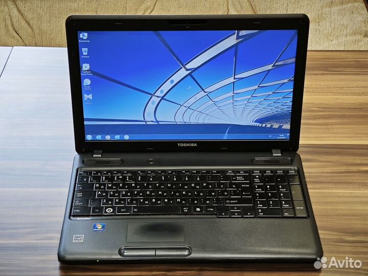 Ноутбук Toshiba C660D (E-350, SSD)
