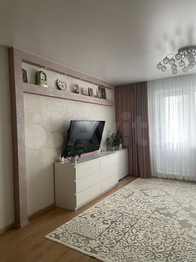 3-к. квартира, 79,8 м², 2/5 эт.