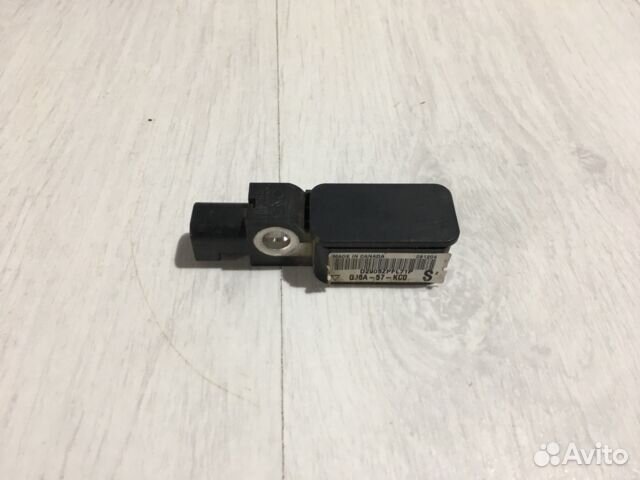 Датчик удара mazda 6 GG 2.0 мт седан