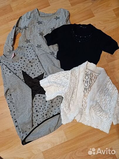 Одежда для девочки пакетом 120-140