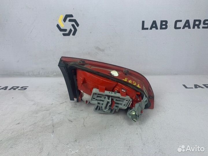 Фонарь задний правый Audi A4 B8 CAB 1.8 tfsi 2008