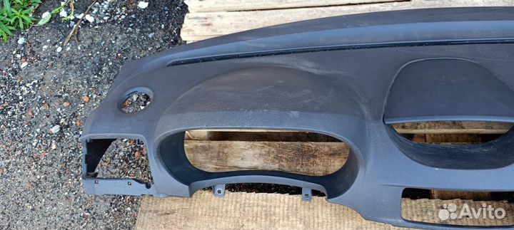 Верхняя часть, торпедо Renault Symbol