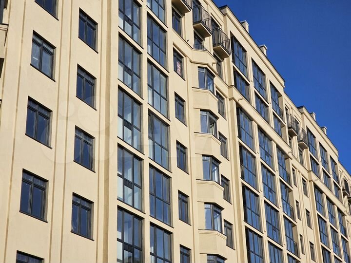 2-к. квартира, 63,5 м², 1/9 эт.