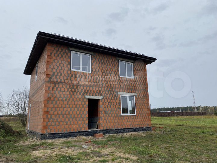 Коттедж 140 м² на участке 7 сот.