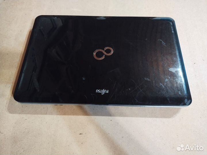 Ноутбук fujitsu на запчасти