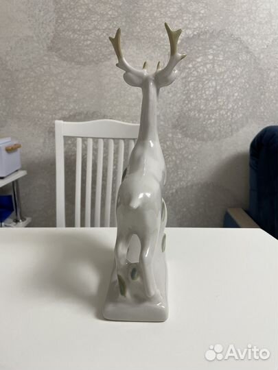 Фарфоровая статуэтка Олень СССР