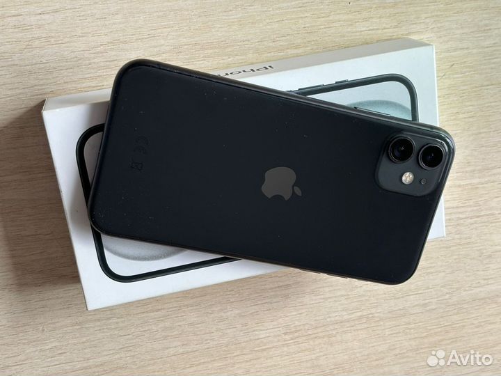 iPhone 11, 64 ГБ