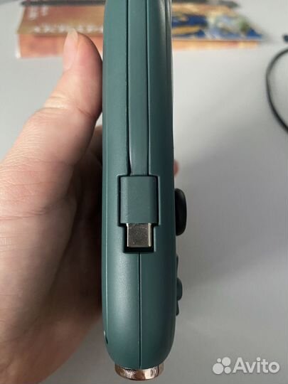 Игровая консоль