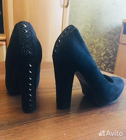 Туфли замшевые чёрные