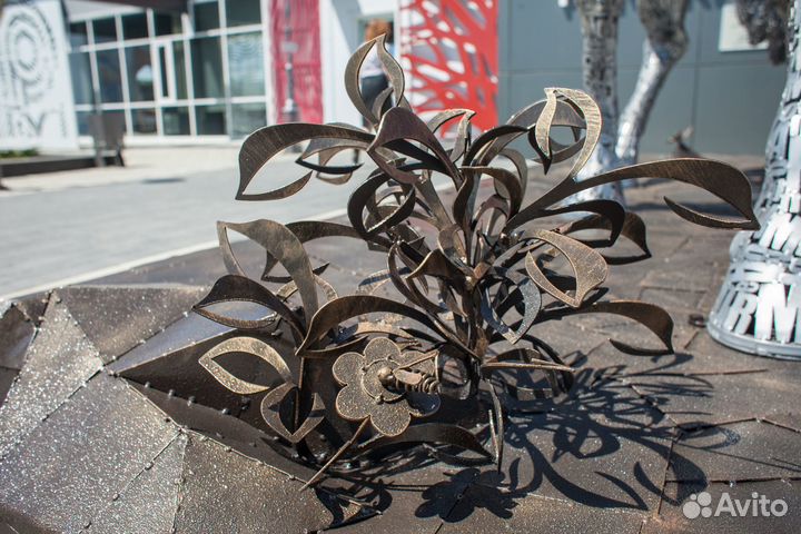 Малые архитектурные формы. Скульптуры из металла