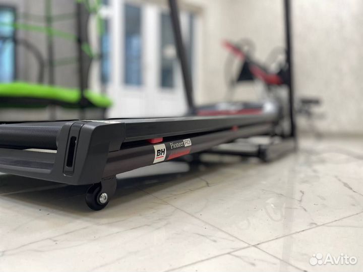 Уникальный испанец, скорость до 18км/ч, шир: 44см