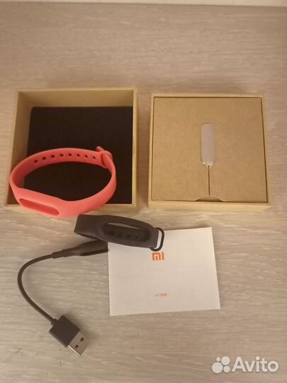 Фитнес браслет Xiaomi mi band