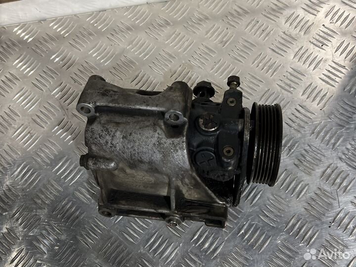 Насос гур audi v8 c4
