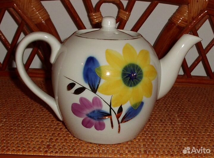 Чайник фарфор 1 литр Довбыш 1957-70 гг СССР