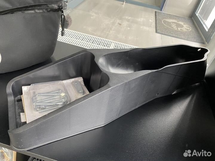 Крепление для футляра