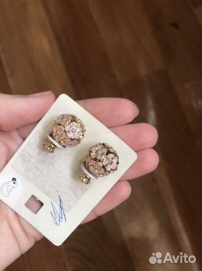 Серьги пусеты