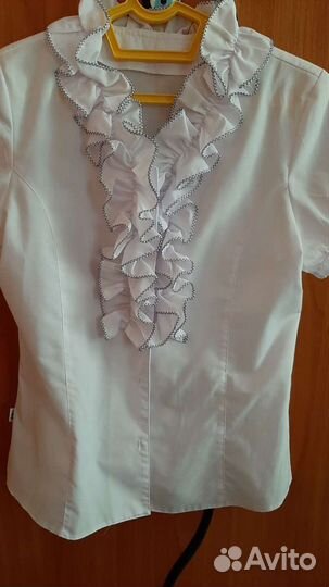 Рубашки школьные