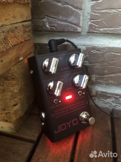 Овердрайв для бас-гитары joyo R28 Double Thruster