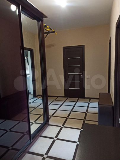 2-к. квартира, 60 м², 2/9 эт.