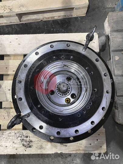 Бортовой редуктор Hitachi ZX160LCT