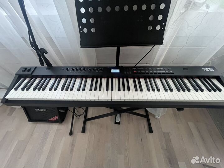 Цифровое пианино Roland RD-88