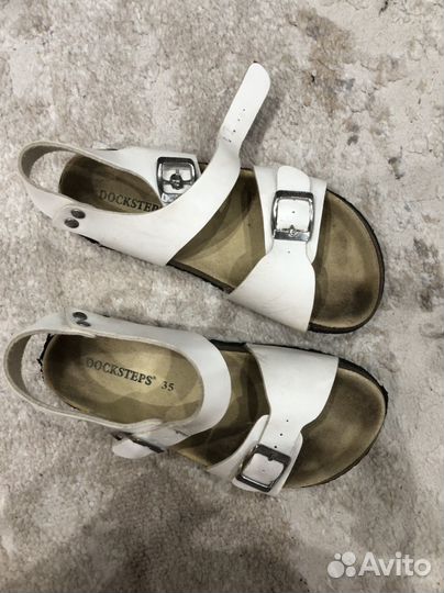 Сандалии для девочки