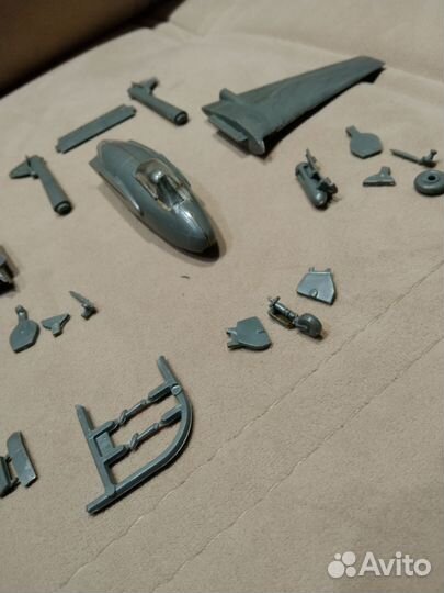 Сборная модель самолета времён СССР