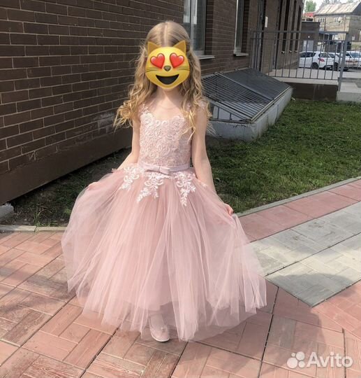 Платье нарядное