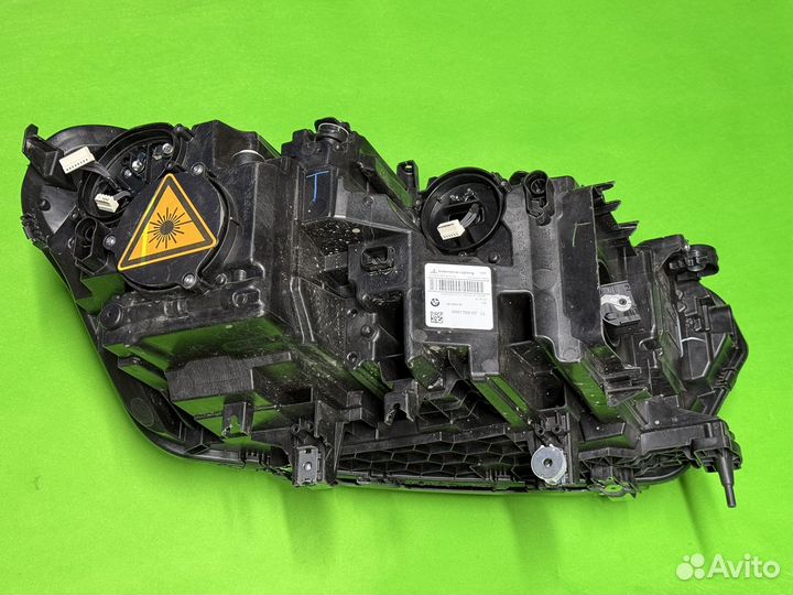 Фара левая BMW G05 G06 lazer
