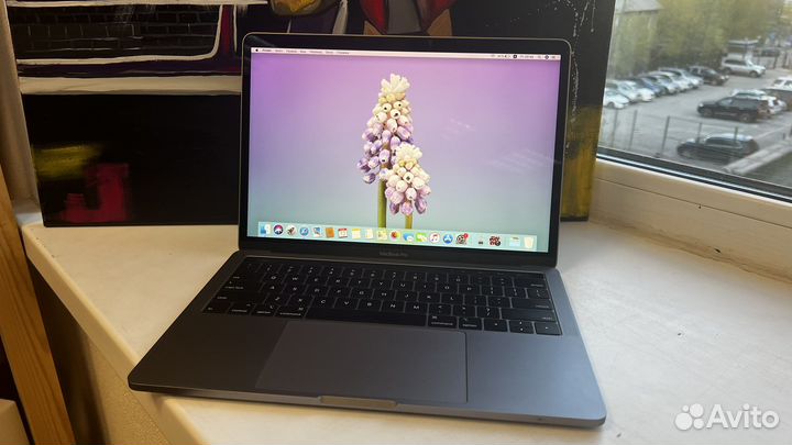 Macbook pro 13 2018 i7/16/512 как новый
