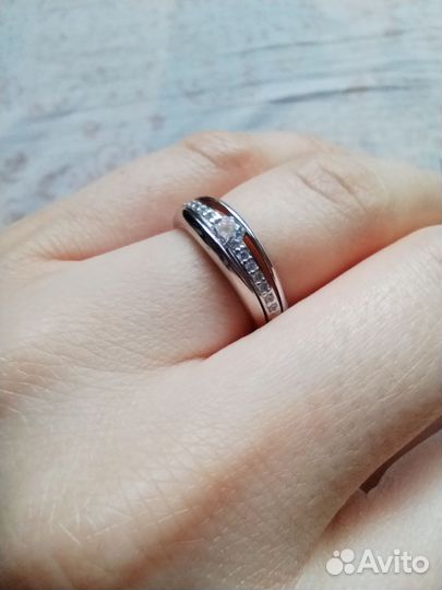 Серебряное кольцо