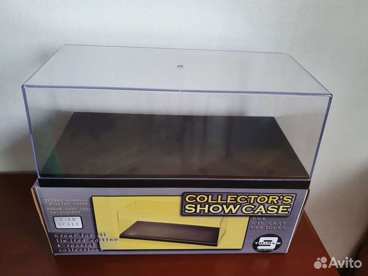 Футляр/витрина бокс колпак для моделей 1:18