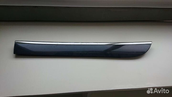 Накладка двери задней левой Audi A6 (C6 4F)