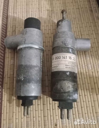 Запчасти на Мерседес 126